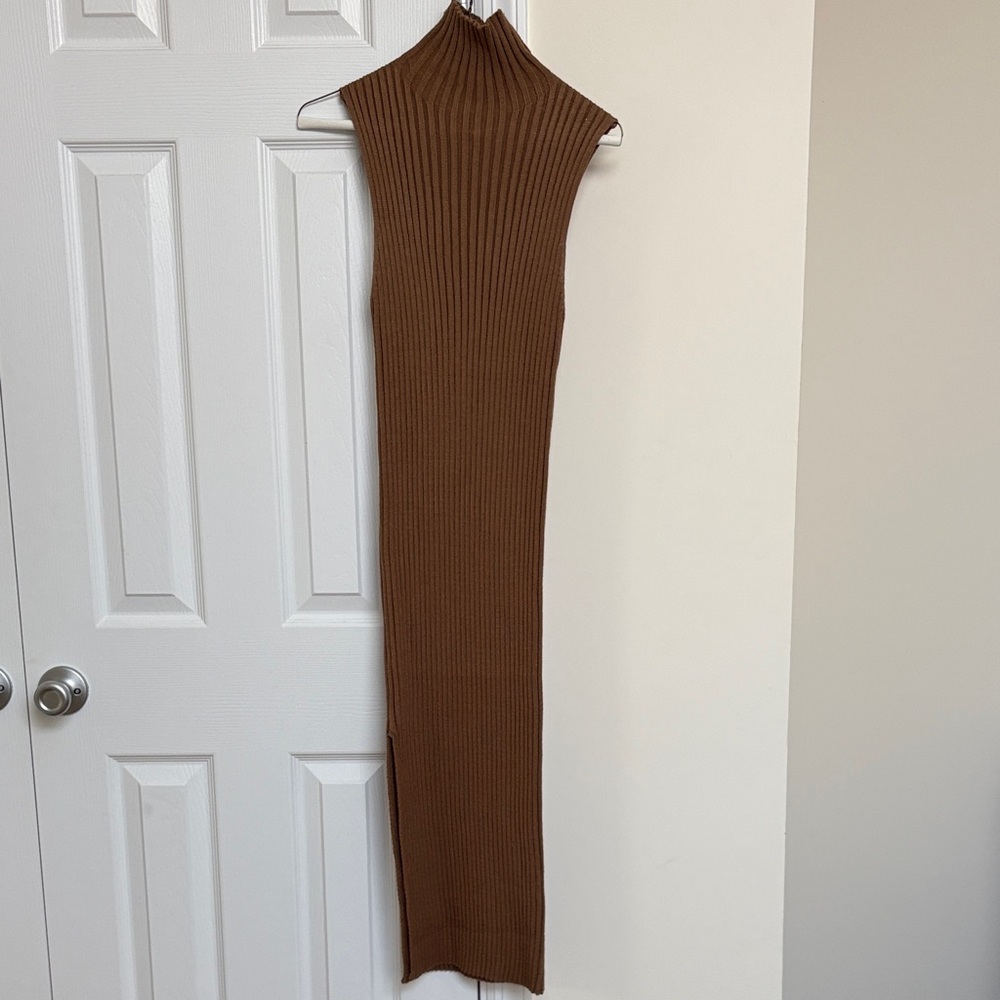 Vici Brown Ribbed Knit Dress
